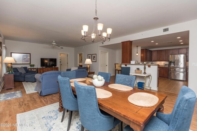 Building Photo - 945 Registry Blvd