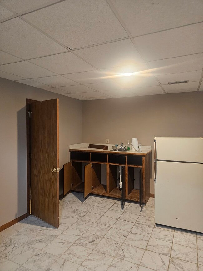 Building Photo - 4403 Windsor Ct