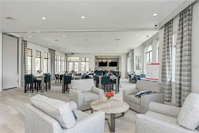 Building Photo - 20381 Symphony Pl