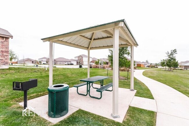 Building Photo - Coming Soon!