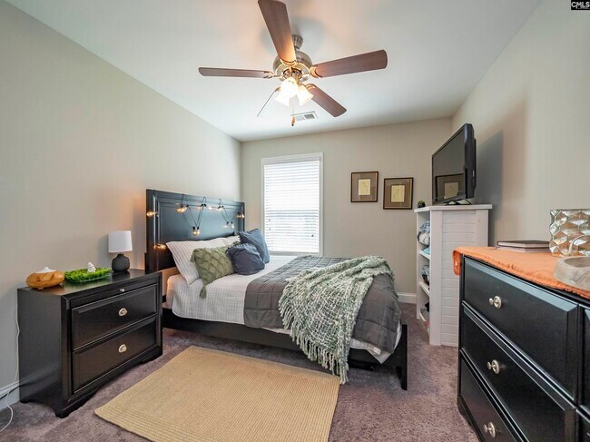 Building Photo - 357 Cabana Wy