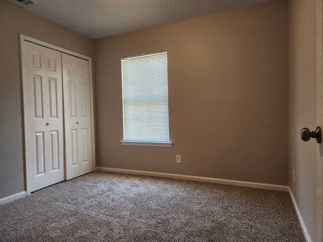 Building Photo - **Available to view in March** Beautifully Updated Home in Georgetown