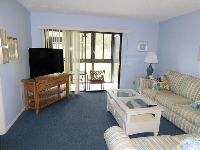 Building Photo - 111 E Cypress Ct