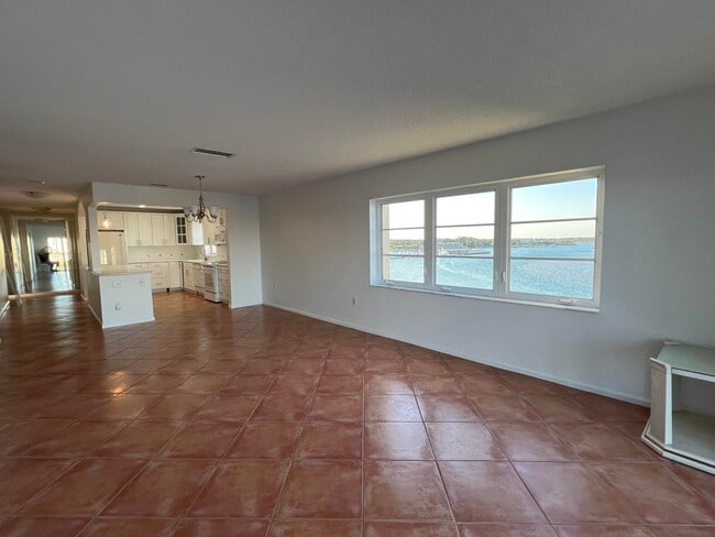 Building Photo - 100 Intracoastal Pl