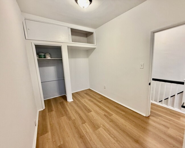 Building Photo - Just RENOVATED open floorplan 3 BED/1 BA HOME w/ WASHER/DRYER & large PATIO on Great Block in Sou...