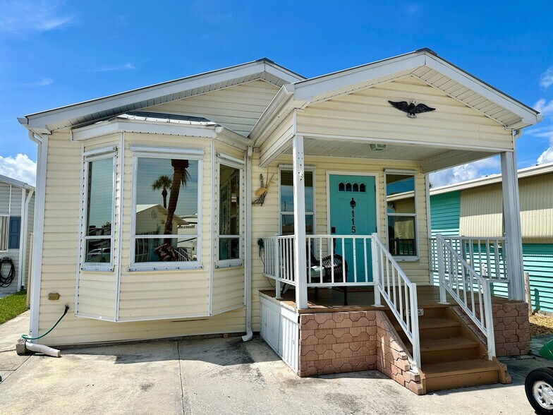Building Photo - 146 Nettles Blvd