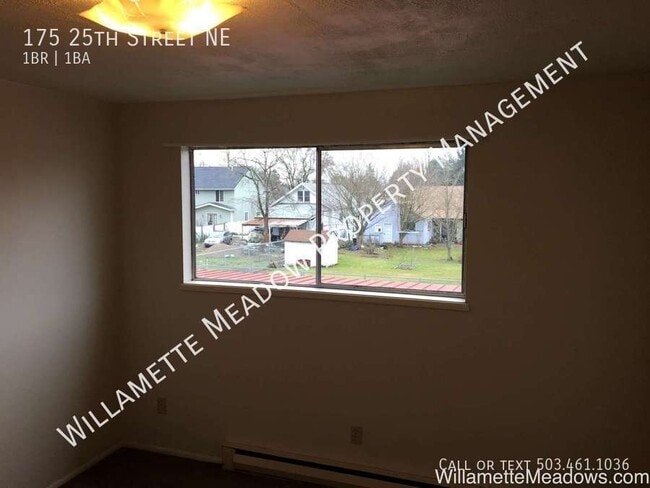 Building Photo - 175 25th St NE