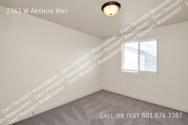 Building Photo - 2363 Arthur Way