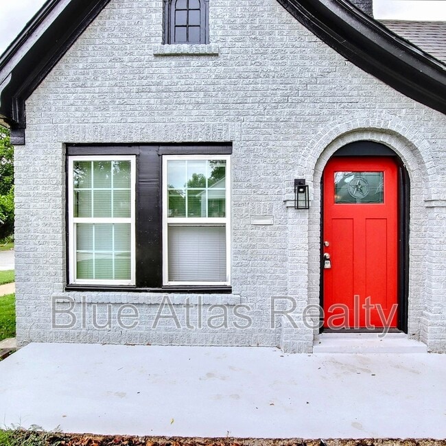 Building Photo - 2936 Purington Ave