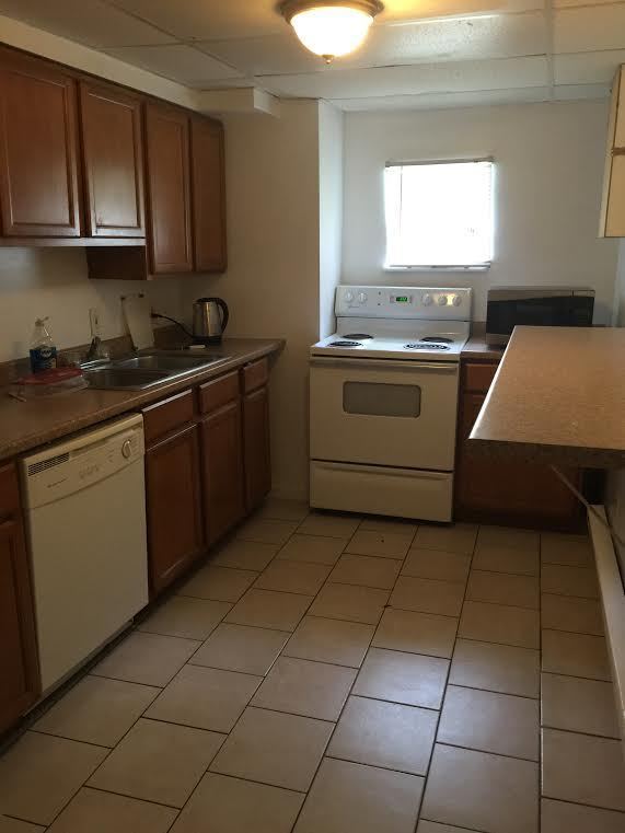 Building Photo - Cuddy