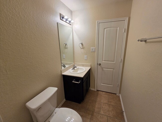 Building Photo - 19115 Shire Horse Blvd