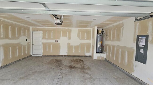 Building Photo - 511 Autumns Wood Cir