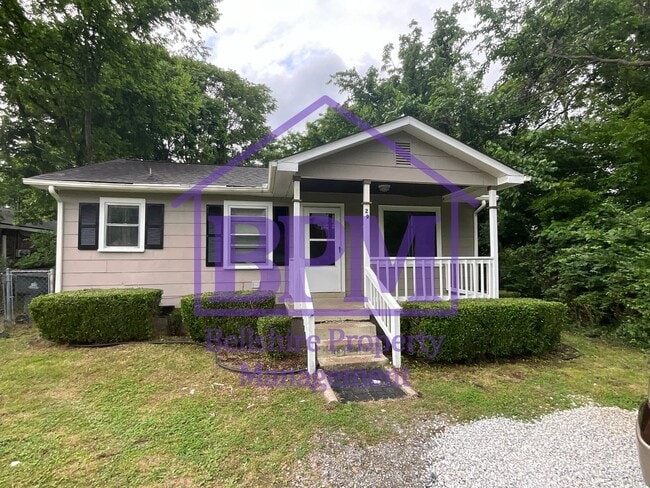 Primary Photo - Cozy & Freshly Updated 2 Bed / 1 Bath Home...