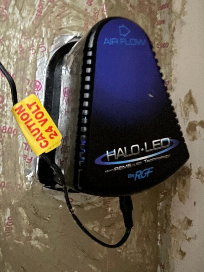 Building Photo - 170 SW Peacock Boulevard 36-104 Port Saint...