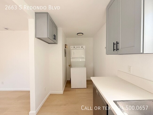 Building Photo - 2663 Redondo Blvd