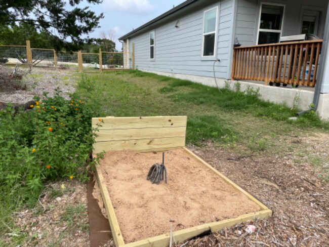 Building Photo - 21413 Highland Lake Dr