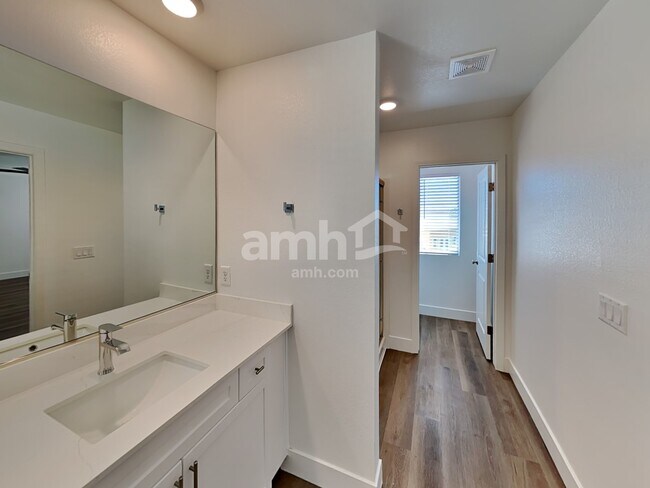 Building Photo - 4284 Halo Hollyhock St