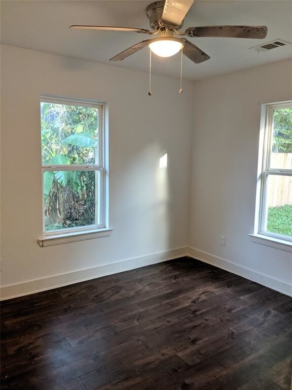 Building Photo - 3710 Zephyr St