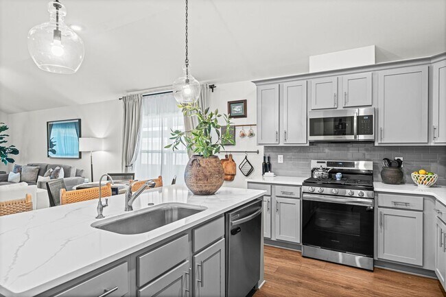 Building Photo - 283 Bayou Bend Ln