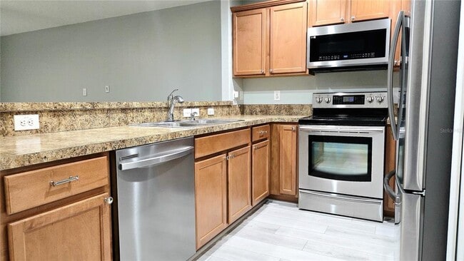 Building Photo - 405 Carina Cir