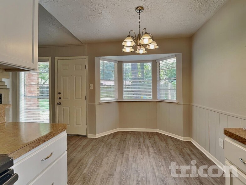 Building Photo - 23115 Earlmist Dr