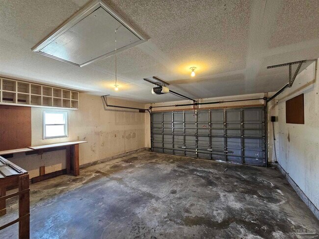 Building Photo - 4347 Crosswind Dr