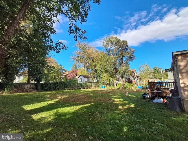 Building Photo - 108 S Clifton Ave