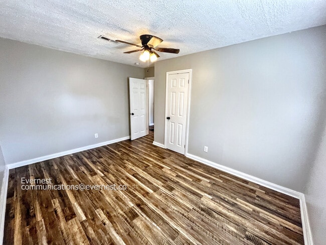 Building Photo - 3316 Browndell Dr