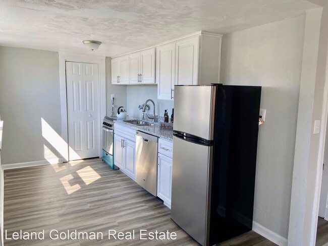 Building Photo - 1 br, 1 bath Apartment - 709 Stockley Gardens
