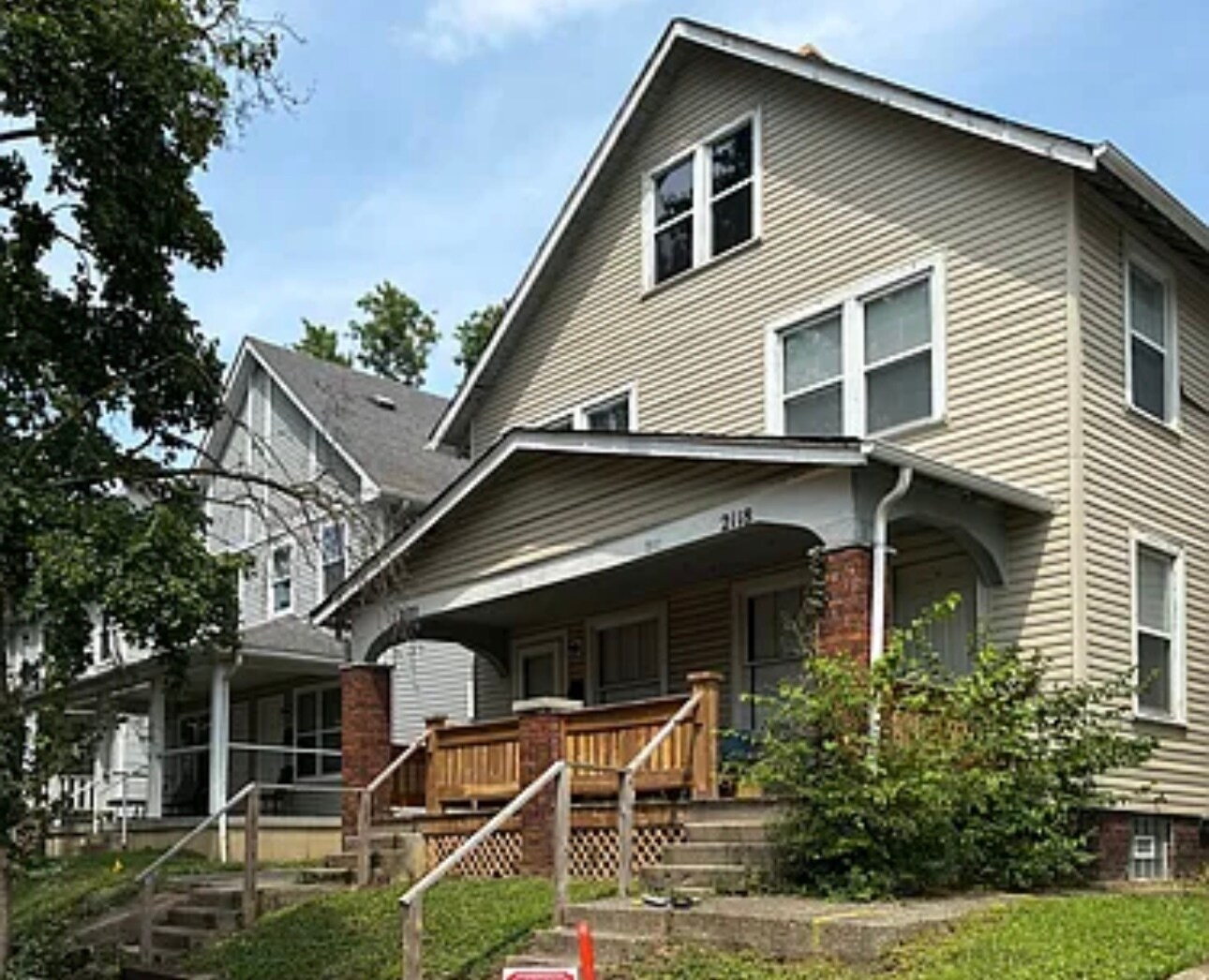 Building Photo - 2118 Indiana Ave