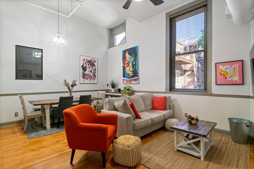 Building Photo - 511 S Bond St