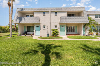 Building Photo - 446 Blue Jay Ln