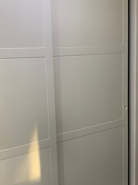 Master closet - 621 Avenida Sevilla
