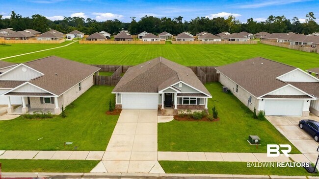 Building Photo - 14615 Dayton Cir
