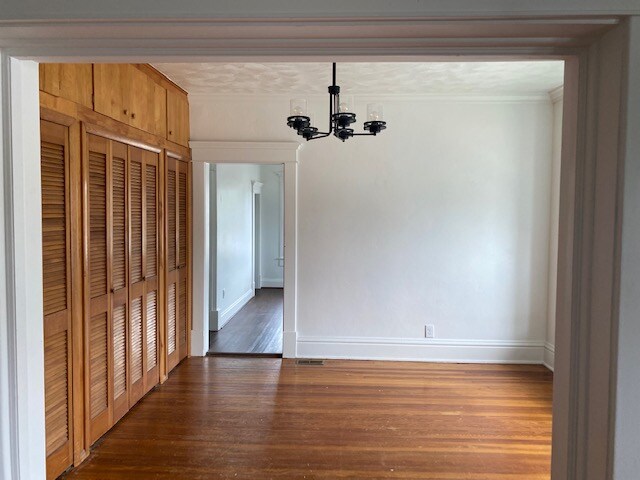 Building Photo - 47 W Jersey St