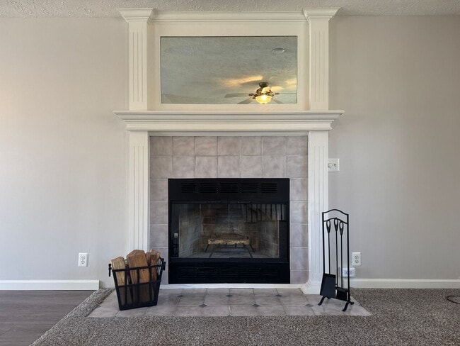 Building Photo - Move-In Ready 3-Bedroom Home in Prime La Vista Location!