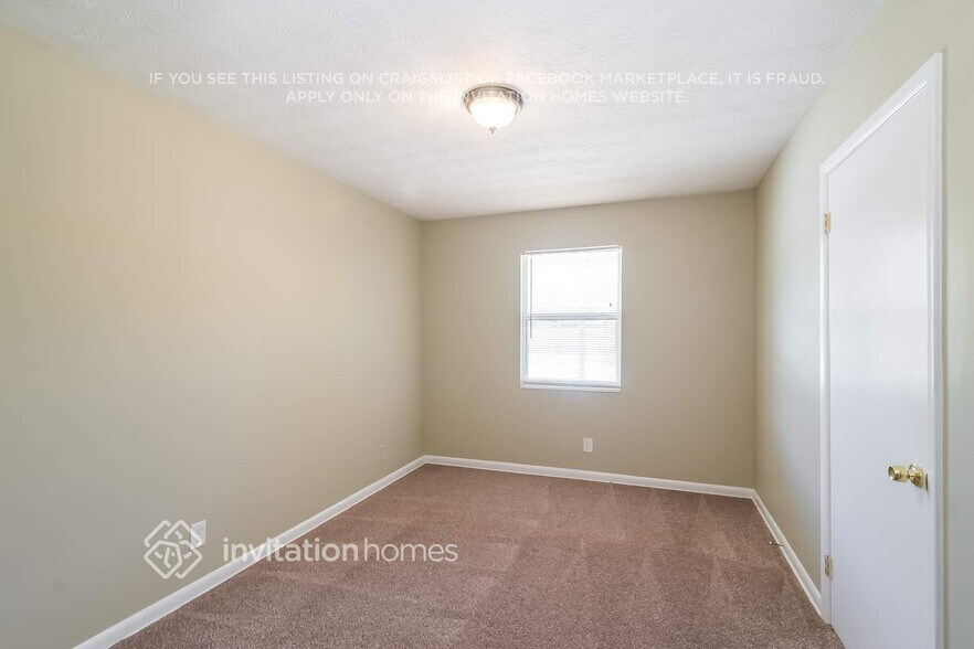 Building Photo - 1116 Willow Ln