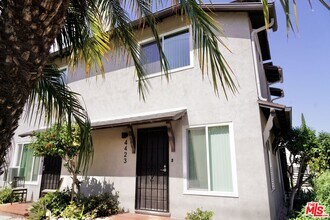 Building Photo - 4423 Cahuenga Blvd