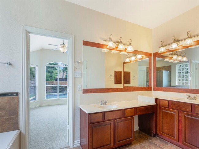 Building Photo - 66 Frontera Cir