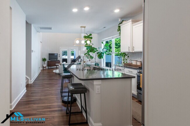Building Photo - 245 Marbella Grove Ct