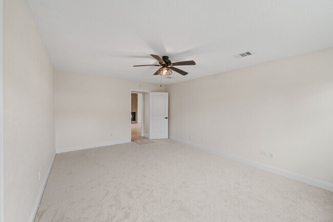 Building Photo - 15034 Rose Valley Dr