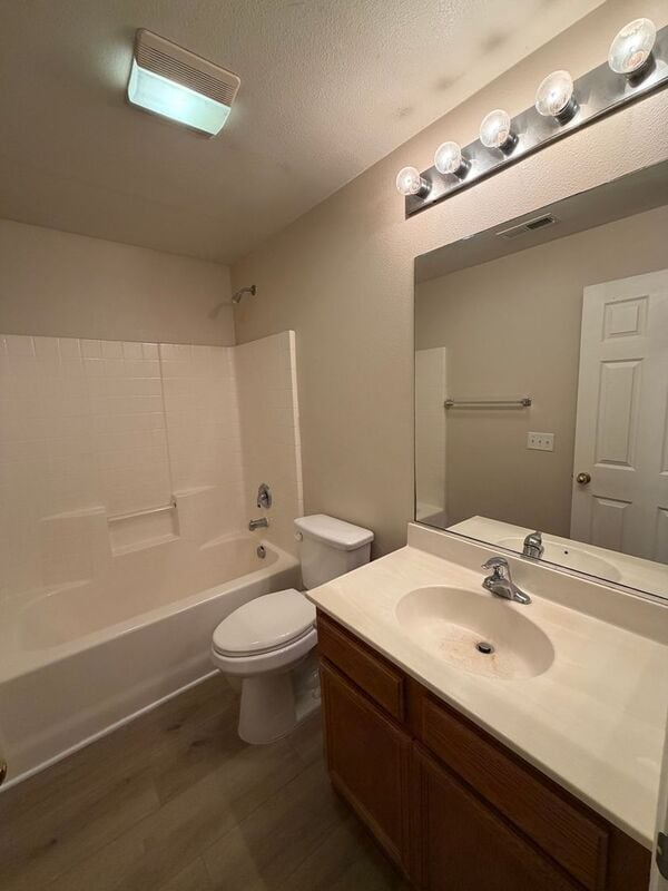 Building Photo - 26426 Arboretum Way