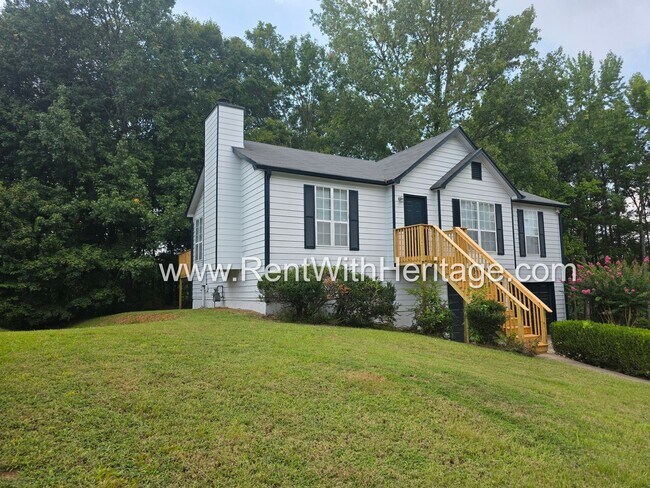 Building Photo - 6322 Hillview Ln