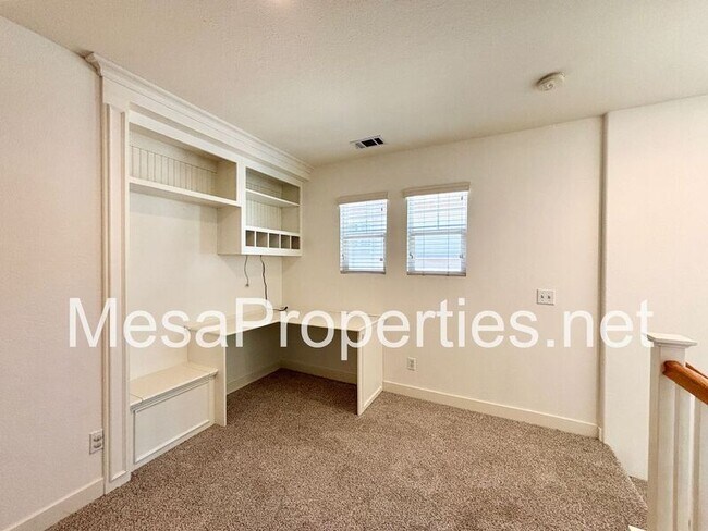 Building Photo - 11433 Mountain View Dr