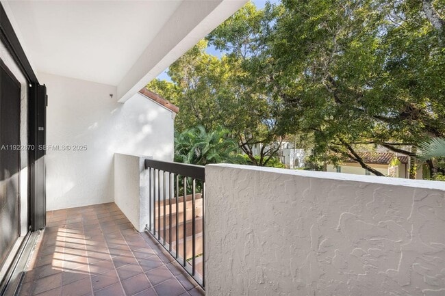 Building Photo - 2600 Cardena St