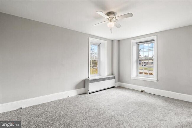 Building Photo - 1651 Limekiln Pike