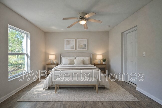 Building Photo - 8834 Darlington Dr