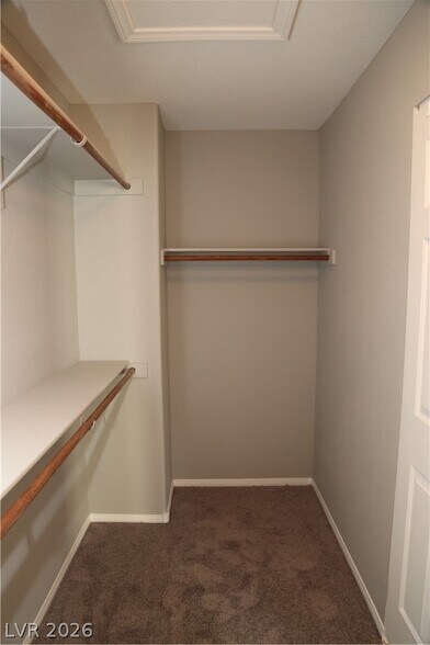 Building Photo - 10642 Cave Ridge St