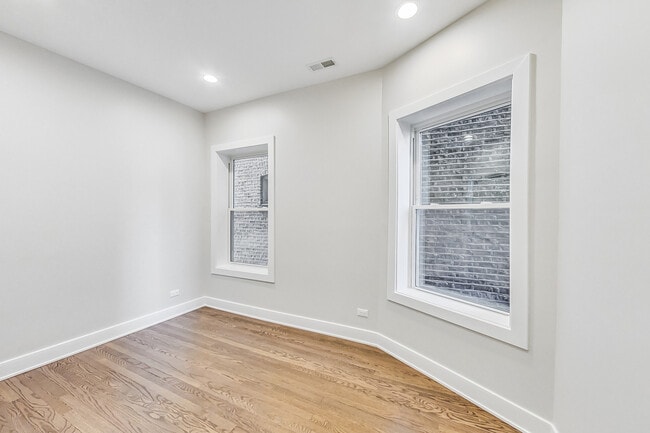 Building Photo - 6527 N Newgard Ave