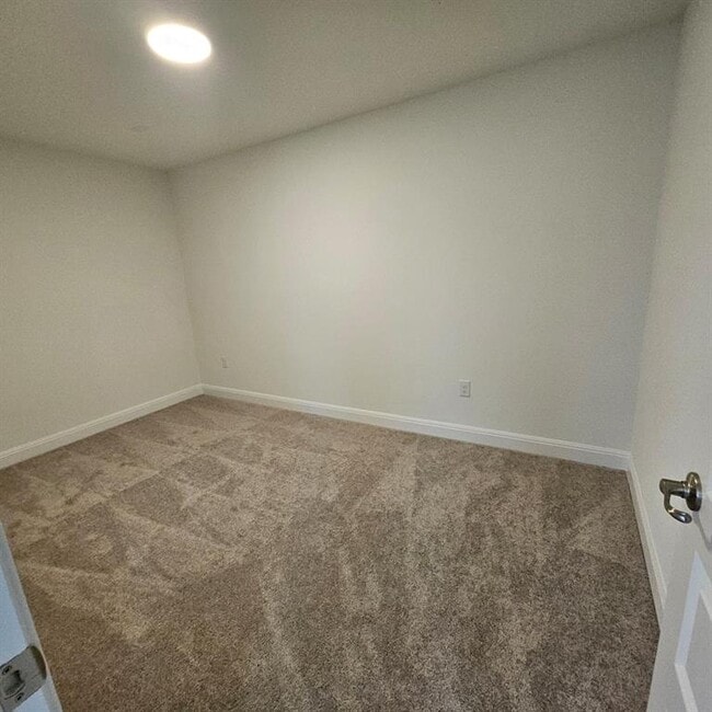 Building Photo - 10017 Milton Albert Way